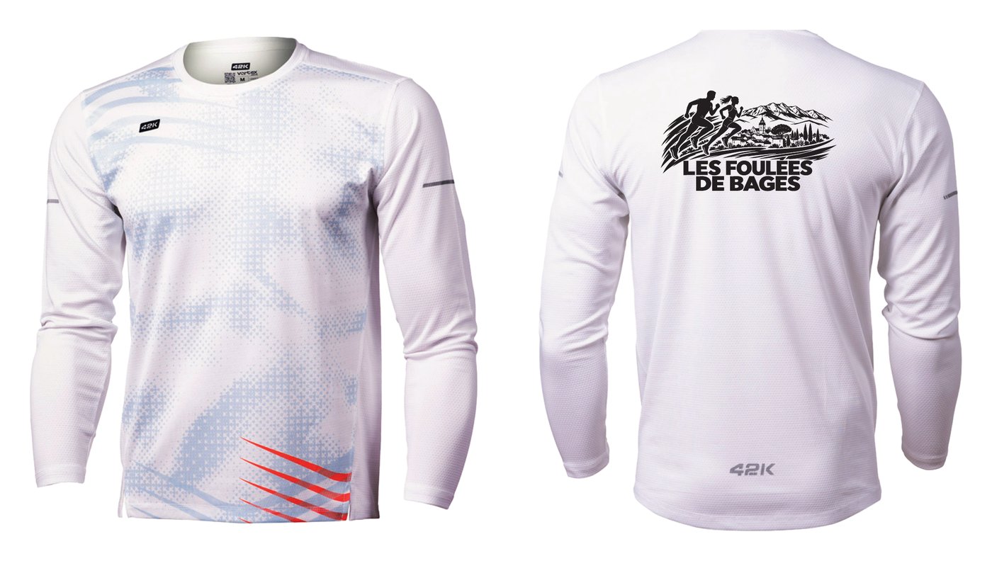 Tee-shirt technique blanc à manches longues des Foulées de Bages, vu de face et de dos avec le logo de la course